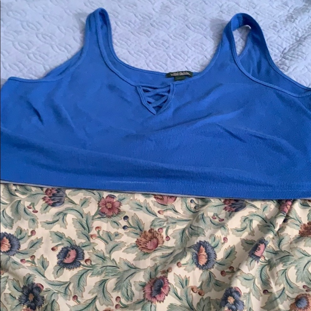 Cropped tank